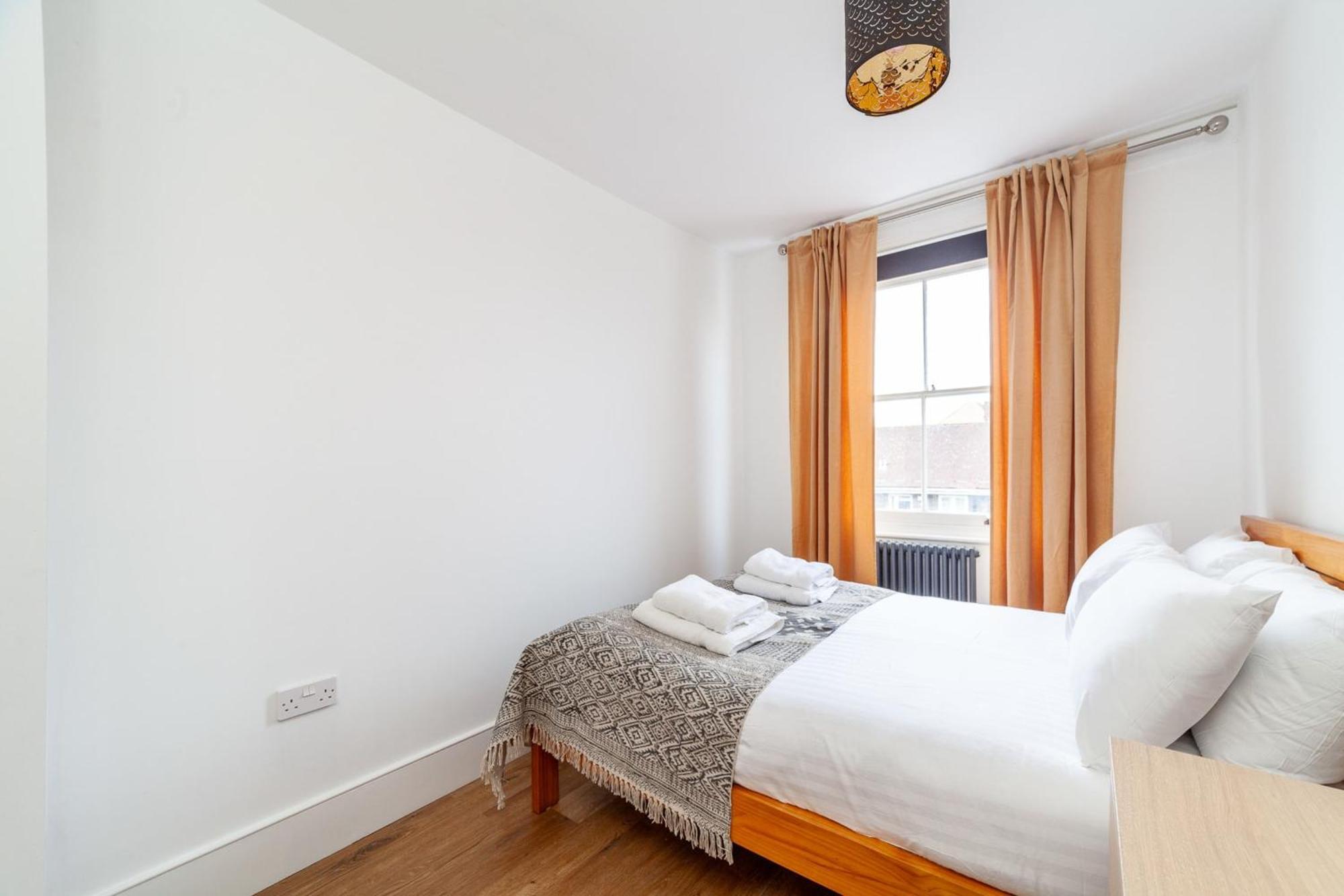 Charming In The Heart Of Kennington