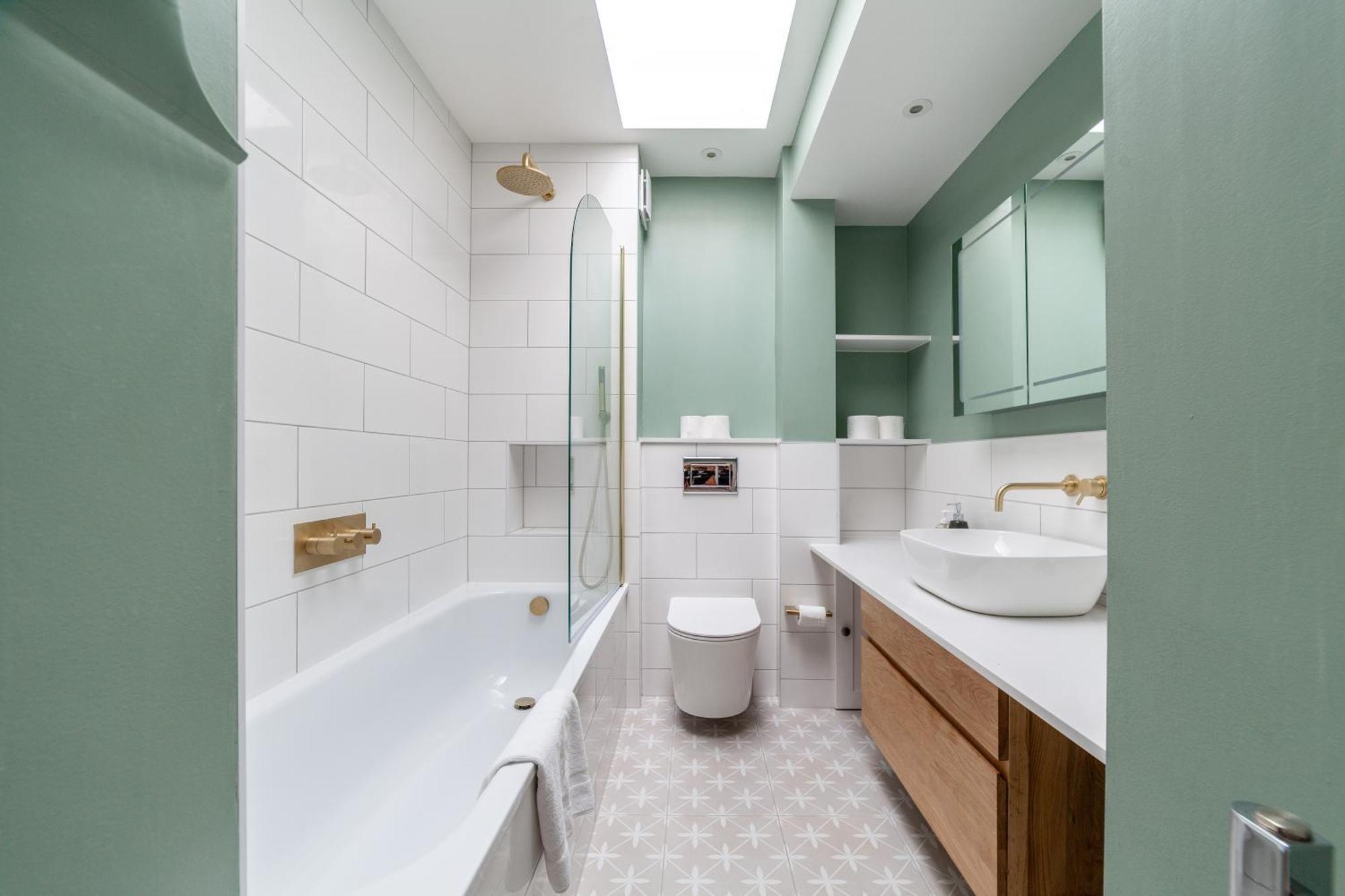 Charming In The Heart Of Kennington *